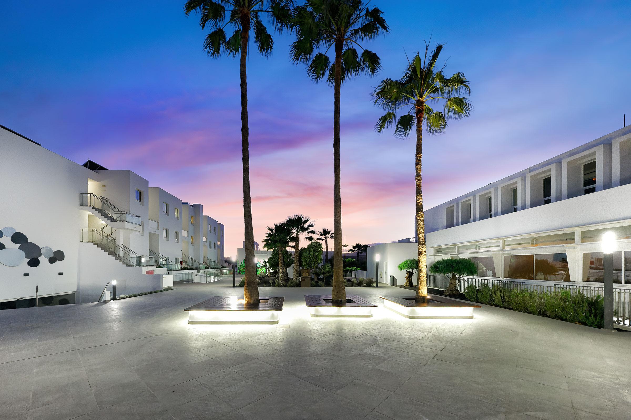 Aequora Lanzarote Suites Puerto del Carmen  Exterior photo