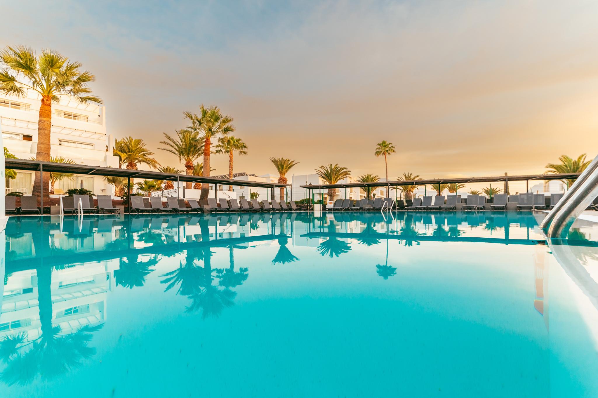 Aequora Lanzarote Suites Puerto del Carmen  Exterior photo